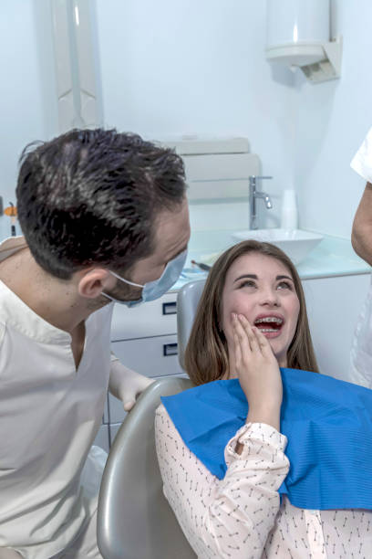 Best Emergency Gum Treatment in Owensville, IN